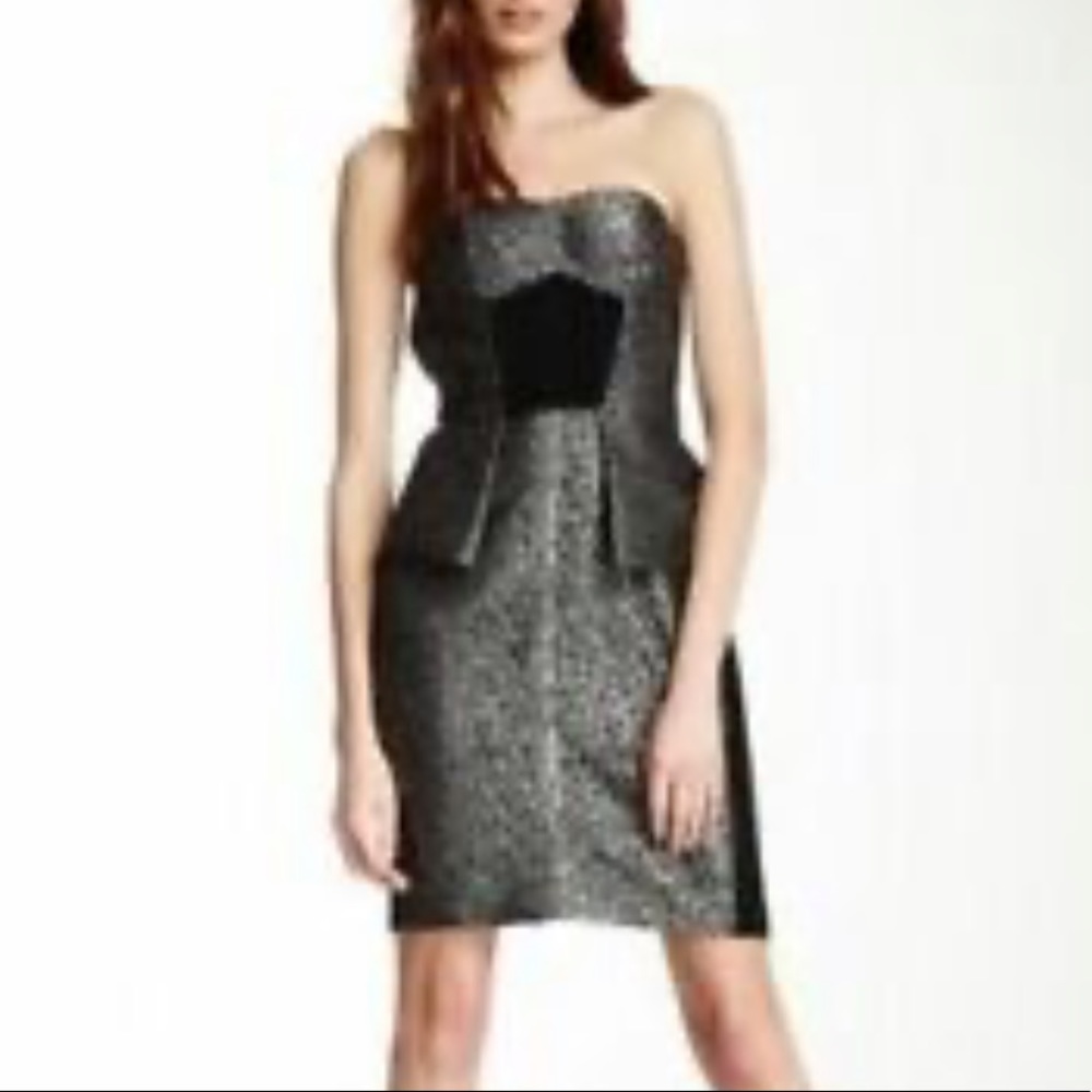 YOANA BARASCHI | Strapless Peplum Metallic Cocktail Dress